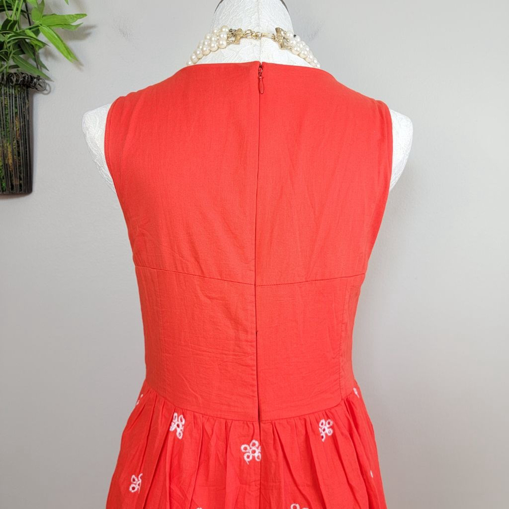 NYDJ Fit & Flare Jeweled Sleeveless Dress Eyelet Embroidered Skirt Slimming 6 - Picture 14 of 14